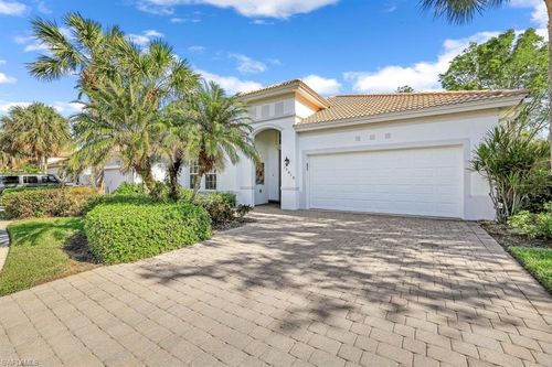 15818 Delaplata Ln, NAPLES, FL, 34110-2804 | Card Image