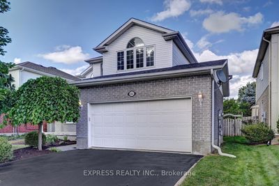 653 Rock Point Cres, House other with 4 bedrooms, 3 bathrooms and 6 parking in Waterloo ON | Image 2