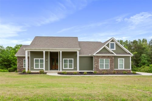 601 S Acorn Way, Seneca, SC, 29672-0769 | Card Image