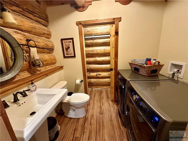 3966 Main Boulder Rd, House other with 2 bedrooms, 3 bathrooms and null parking in Mc Leod MT | Image 16