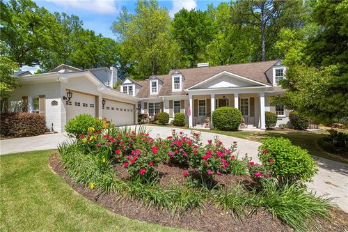 998 Ferncliff Rd Ne, Atlanta, GA, 30324-2556 | Card Image