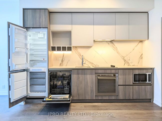 TH22 - 7 Buttermill Ave, Condo with 1 bedrooms, 1 bathrooms and null parking in Concord ON | Image 10