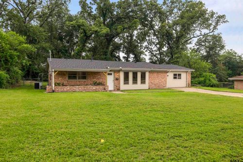 2913 Rollingwood Dr, Tyler, TX, 75701-6021 | Card Image