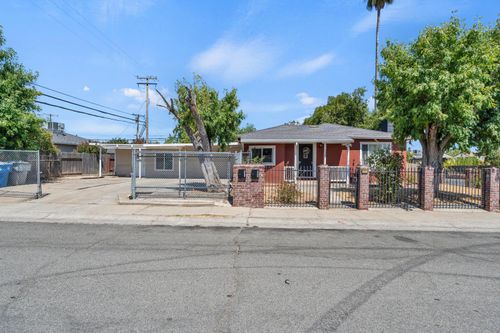 5351 Whittier Dr, Sacramento, CA, 95820-6047 | Card Image