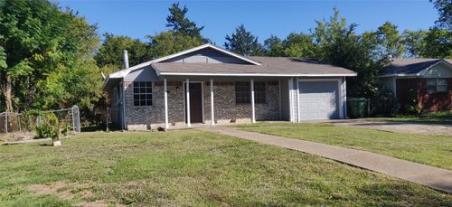 101 S Quinlan St, Howe, TX, 75459-4509 | Card Image