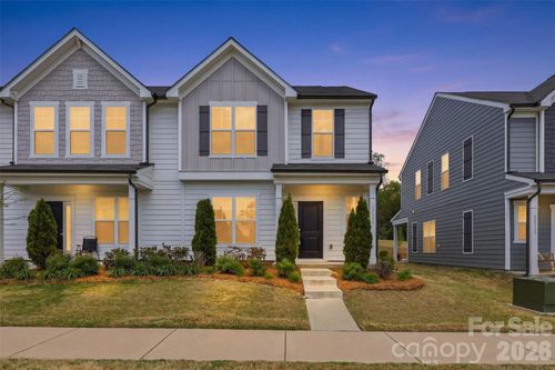 16401 Leading St, Charlotte, NC, 28273-4671 | Card Image