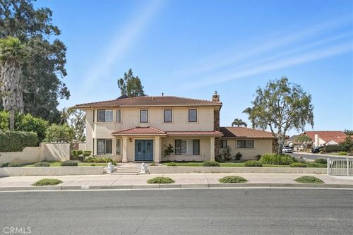 2545 Ocotillo Ave, Santa Maria, CA, 93455-1613 | Card Image