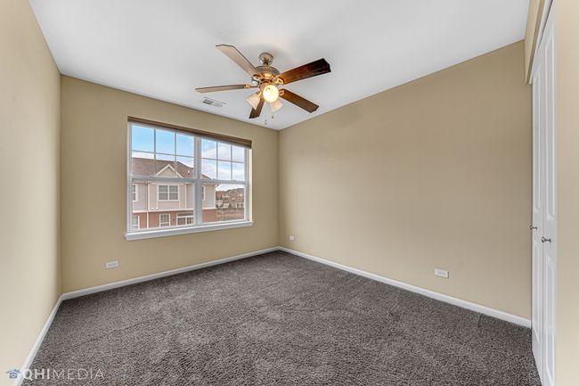 1253 Danforth Ct, Townhouse with 3 bedrooms, 3 bathrooms and 2 parking in Vernon Hills IL | Image 18