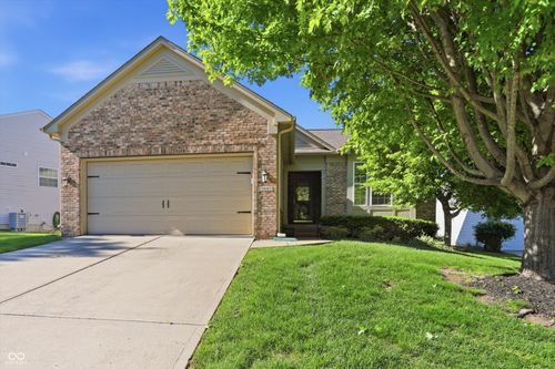 13042 Ratliff Run, Fishers, IN, 46037-6266 | Card Image
