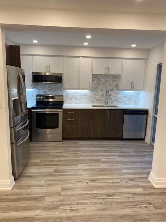 3459 Nighthawk Trail, House attached with 3 bedrooms, 5 bathrooms and 1 parking in Mississauga ON | Image 9
