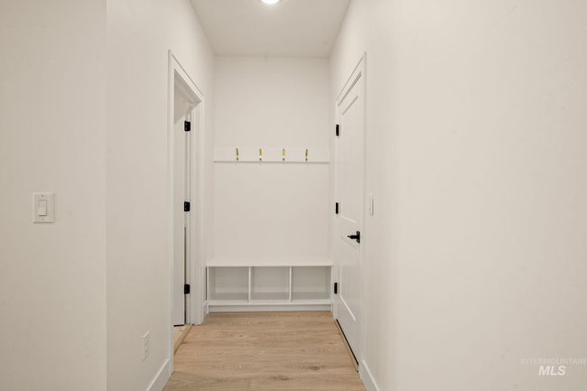 1724 N Black Elm Ln, House other with 4 bedrooms, 3 bathrooms and 2 parking in Star ID | Image 17