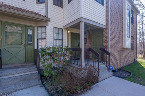 2706 Lighthouse Ln, Parlin, NJ, 08859-2427 | Card Image