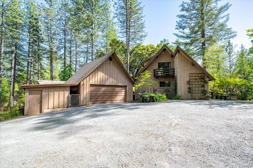 7250 Mount Oak Ln, Georgetown, CA, 95634-9711 | Card Image