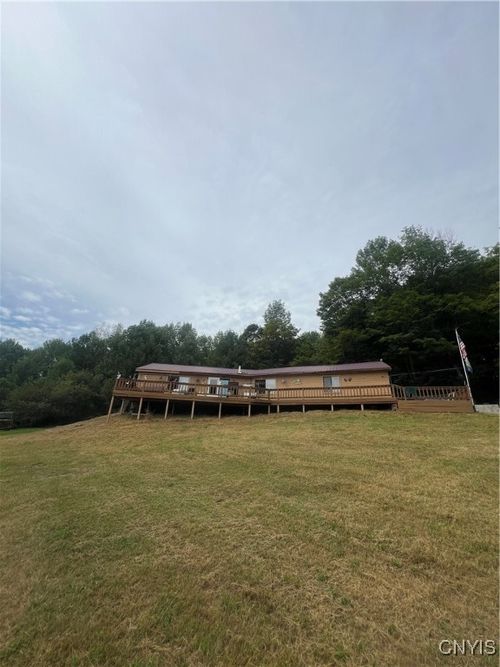 930 Reit Rd, Smyrna, NY, 13464-3120 | Card Image