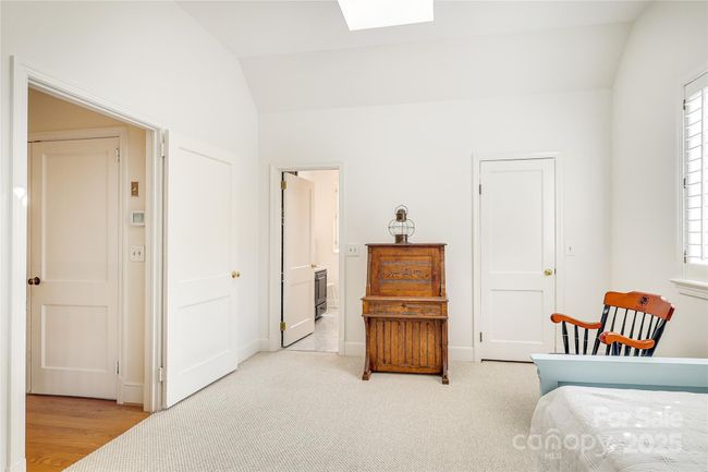 1021 Isleworth Ave, House other with 4 bedrooms, 4 bathrooms and null parking in Charlotte NC | Image 30