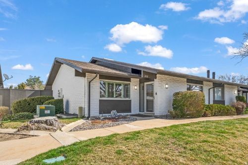 4987 S Beaverbrook Ln, Murray, UT, 84117-5715 | Card Image