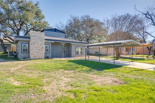 809 N West St, Burnet, TX, 78611-1734 | Card Image