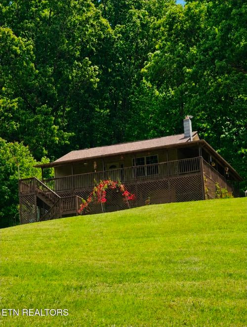 395 Cunningham Rd, Tazewell, TN, 37879 | Card Image
