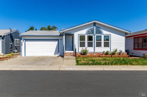 1821 Strasbourg Ln, Antioch, CA, 94509-6828 | Card Image