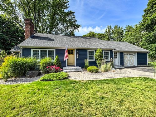 15 Whitney Dr, Paxton, MA, 01612-1101 | Card Image