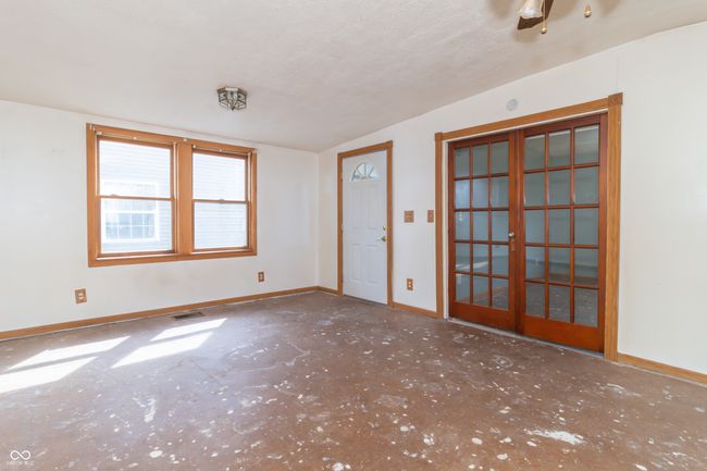 218 Illinois St, House other with 2 bedrooms, 1 bathrooms and null parking in Shirley IN | Image 7