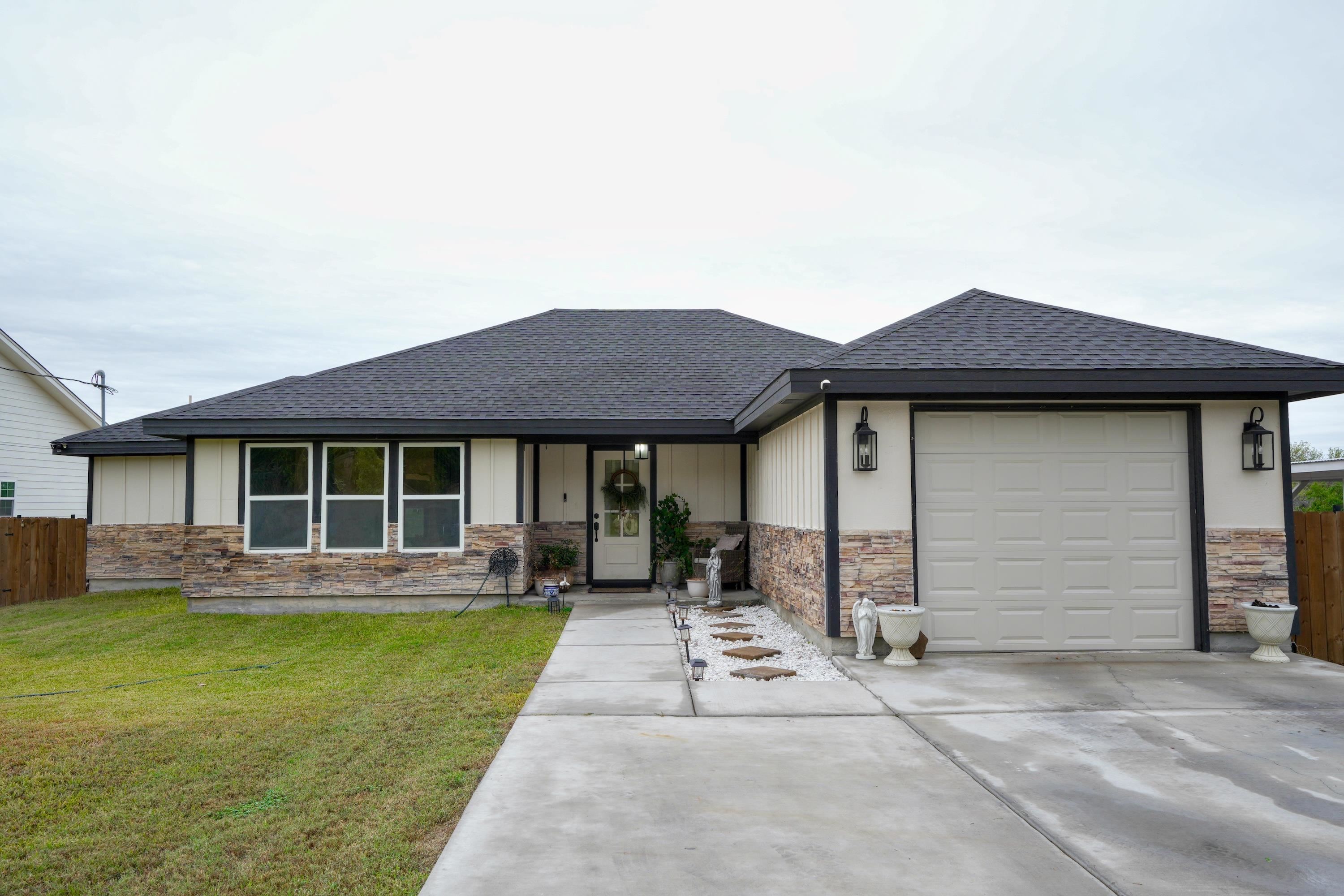 Residential in Del Rio