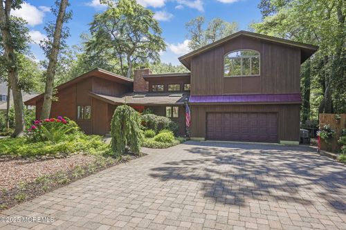 846 William Dr, Brielle, NJ, 08730-1738 | Card Image