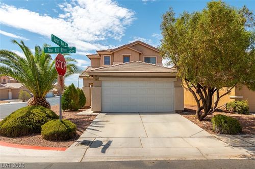 6581 Rose Hill River Drive, Las Vegas, NV, 89122 | Card Image
