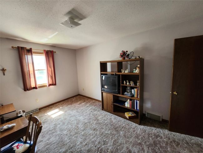 2554 Pepper Tree Dr, House other with 3 bedrooms, 3 bathrooms and null parking in Erie PA | Image 16