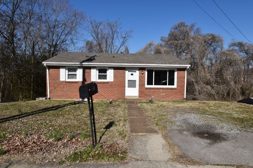 511 Washington Ct, Clarksville, TN, 37040-3763 | Card Image