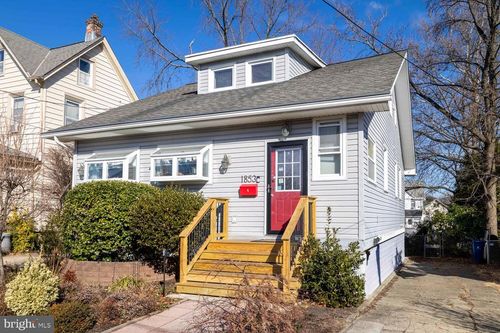 1853 Eckard Ave, Abington, PA, 19001-3803 | Card Image