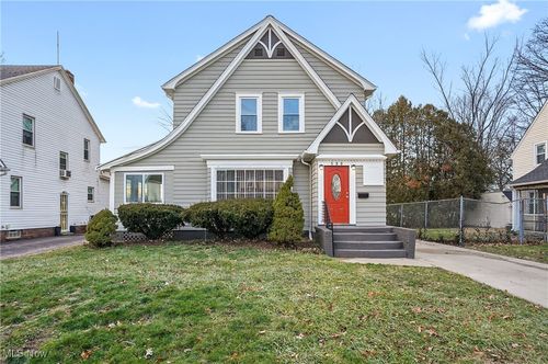 580 Moreley Ave, Akron, OH, 44320-2025 | Card Image