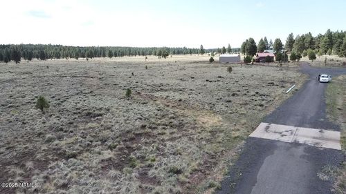 957 S Appaloosa Trl, Williams, AZ, 86046-9333 | Card Image