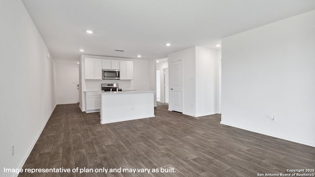 15519 Mint Patch Mdw, House other with 4 bedrooms, 2 bathrooms and null parking in Von Ormy TX | Image 11