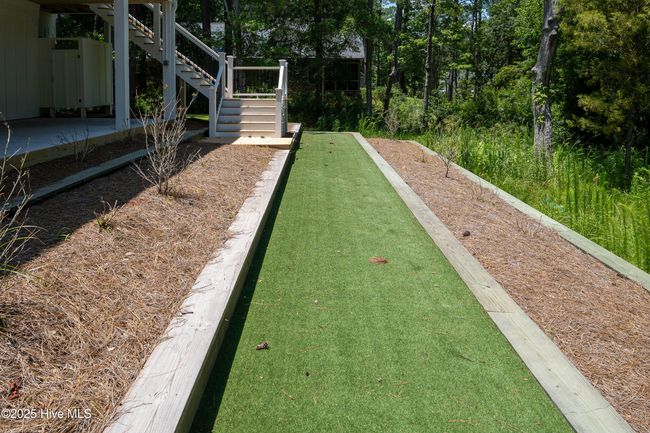 terraced multi-use area for entertaining and landscaping | Image 141