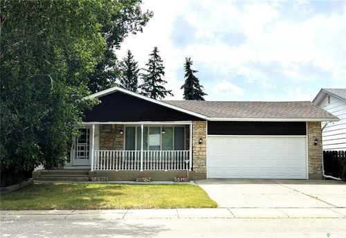 225 Cockburn Crescent, Saskatoon, SK, S7L5S1 | Card Image
