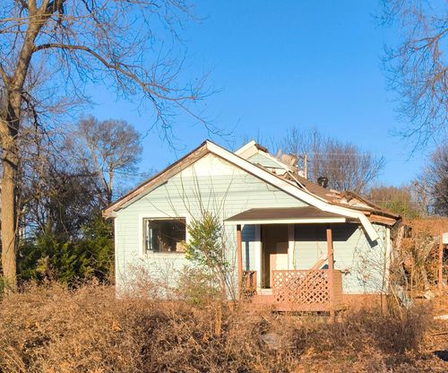 225 S Main St, FLORENCE, AL, 35630-4222 | Card Image