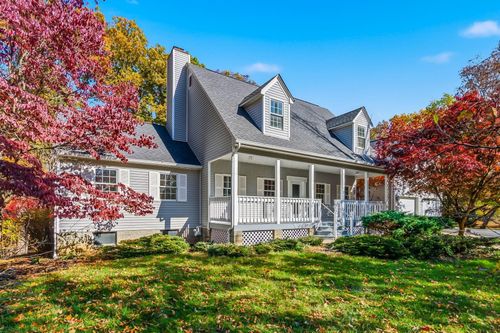 9353 Knoll Dr, Galena, OH, 43021-9612 | Card Image