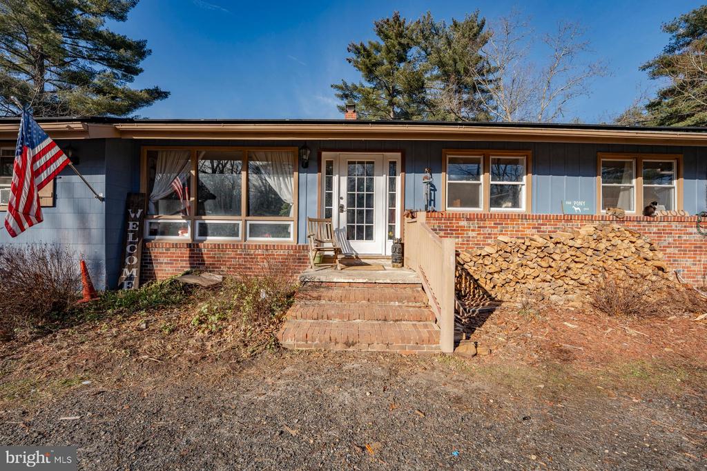Residential in MAYS LANDING 2