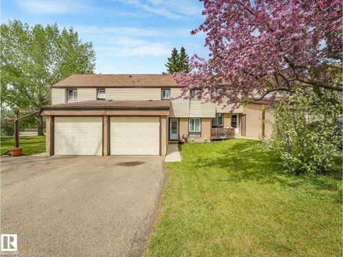 70 Grandin Villge, Saint Albert, AB, T8N1R9 | Card Image