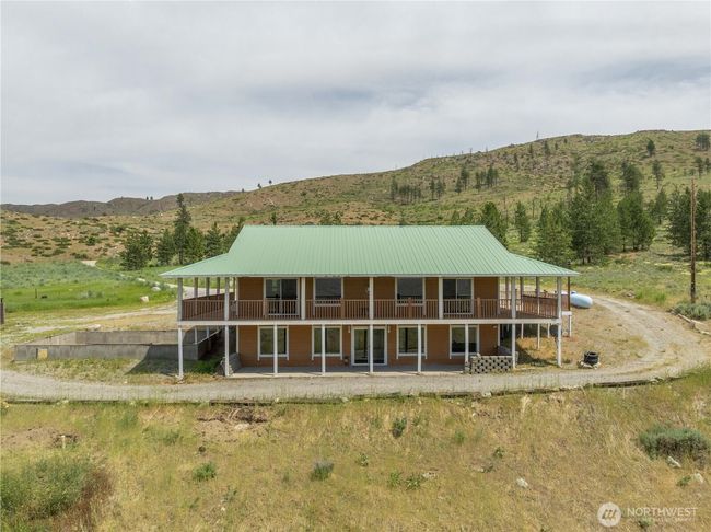 29 Barn Dance Dr, House other with 2 bedrooms, 2 bathrooms and 3 parking in Pateros WA | Image 5