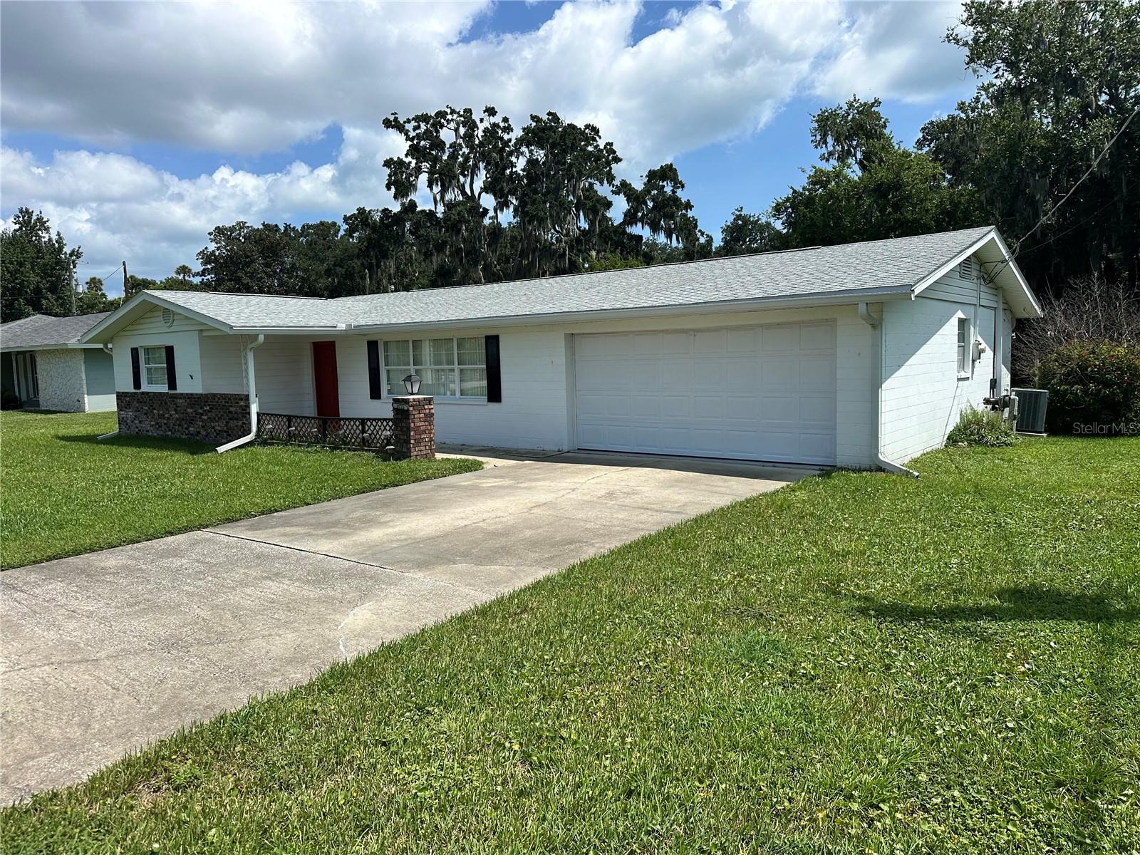 Residential in SOUTH DAYTONA 2