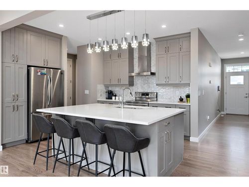 1619 201 St Nw, Edmonton, AB, T6M0Y3 | Card Image