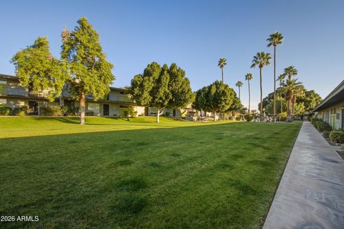 209-7141 N 16th St, Phoenix, AZ, 85020-5542 | Card Image