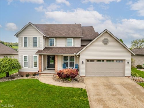 1319 Parkdale Dr, Dover, OH, 44622-1367 | Card Image