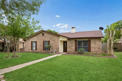 2910 Hazelwood Drive, Garland, TX, 75044 | Card Image