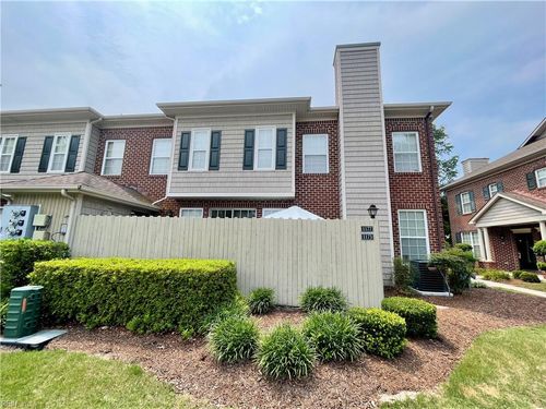 1173 Farrcroft Way, Virginia Beach, VA, 23455-6874 | Card Image