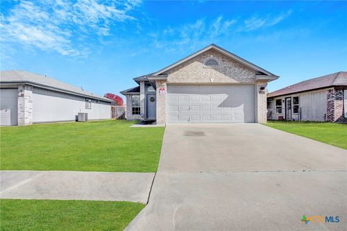 2010 Wright Way, Killeen, TX, 76543-2666 | Card Image