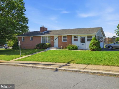 507 E Franklin St, HAGERSTOWN, MD, 21740-5006 | Card Image