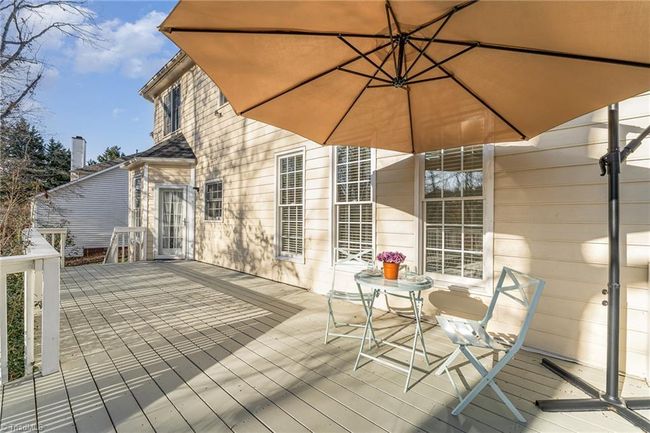 Oversized Deck | Image 37